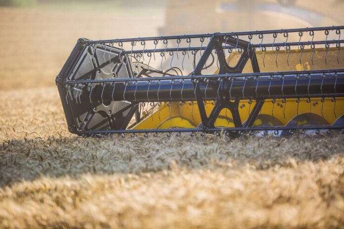 combine-harvester-work-wheat-field