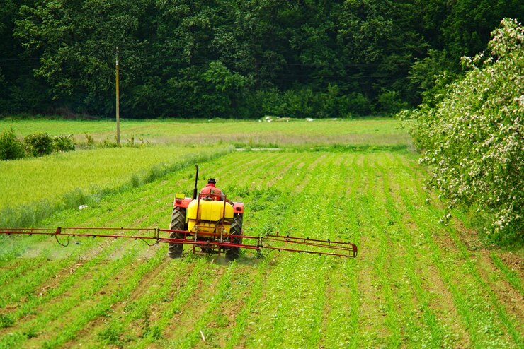 tractor sprayer